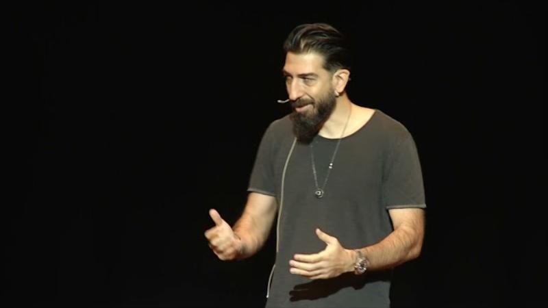 O Kapıdan İçeri Girdim… | TEDxMEFUniversity — TEDx Talks