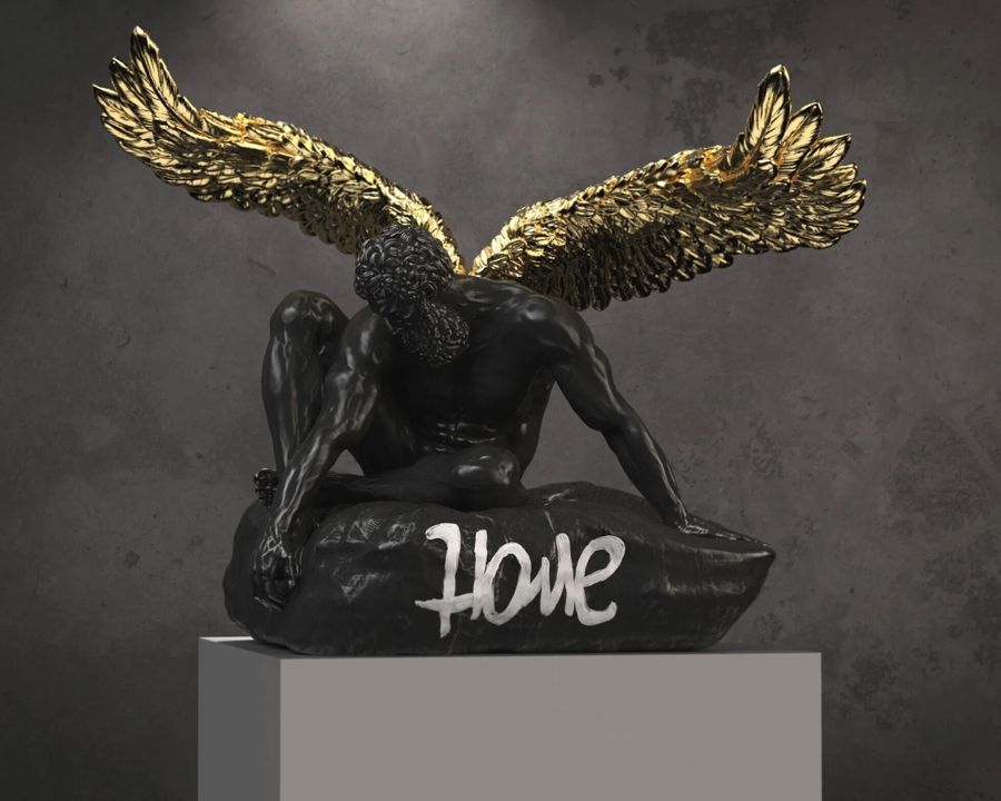 Angel Home — Emre Yusufi heykeli